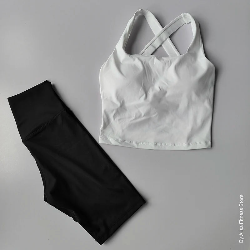 Damen-Set aus Sport-BH und Shorts, Activewear