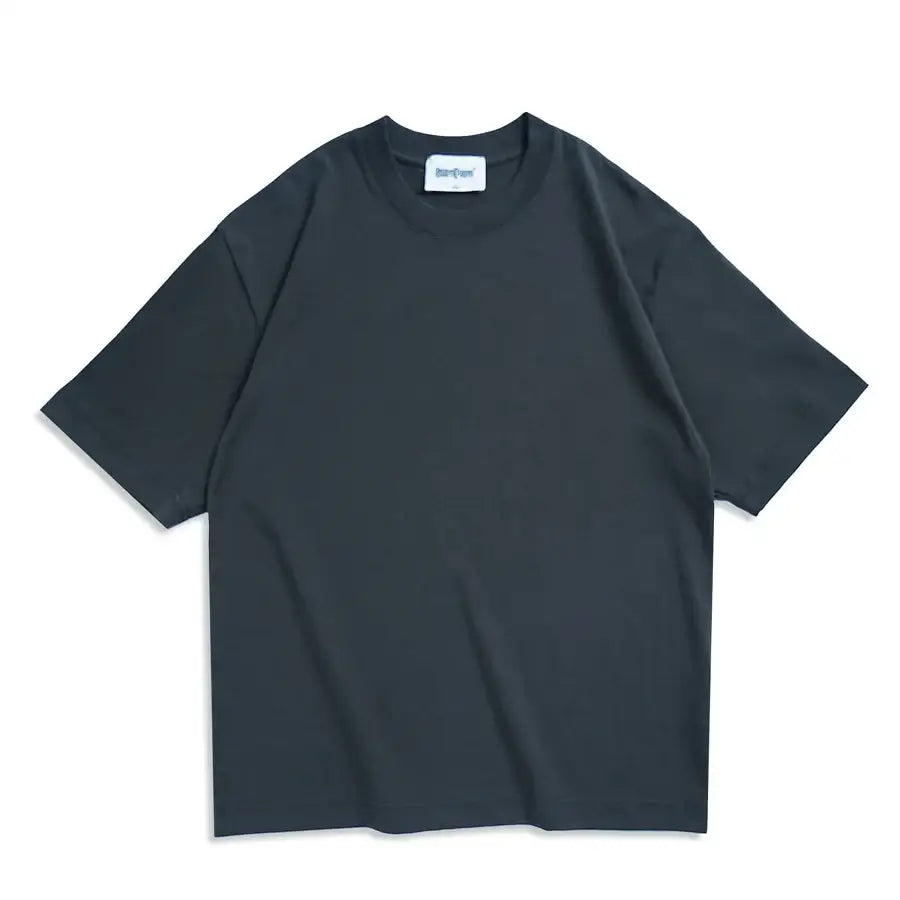 WAVLATII Oversized Summer T Shirts for Women Streetwear Tees in a relaxed fit, perfect for casual summer looks.