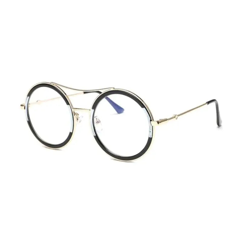 Round Sunglasses with Designer Flair