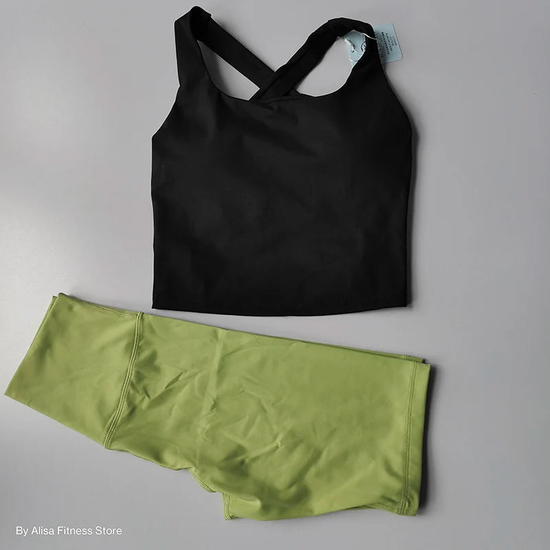 Ladies Sports Bra and Shorts Set Activewear