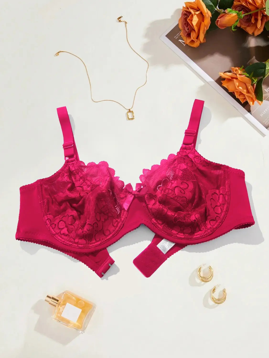 Detailed Floral Lace Pattern