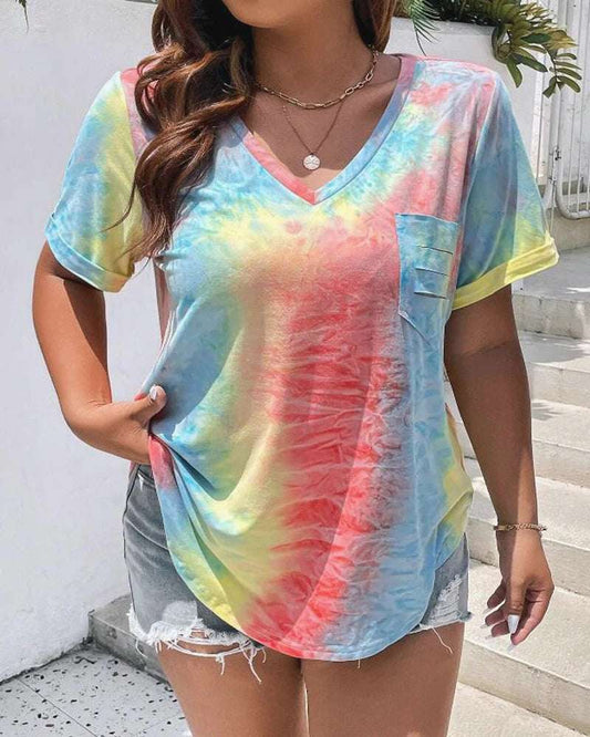 Bright and stylish, the New Plus Size European and American Women's Casual V-neck Printed Pocket T-shirt offers a fun, loose fit.