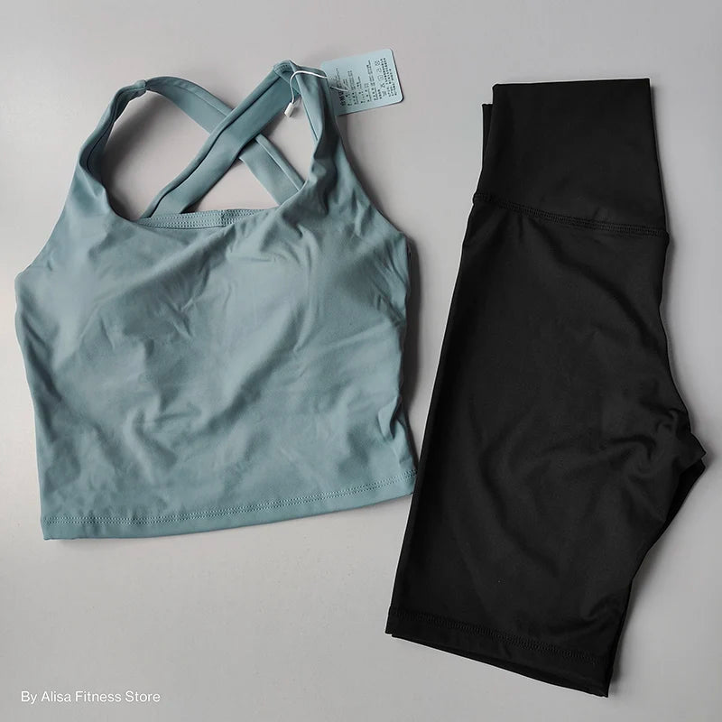 Ladies Sports Bra and Shorts Set Activewear