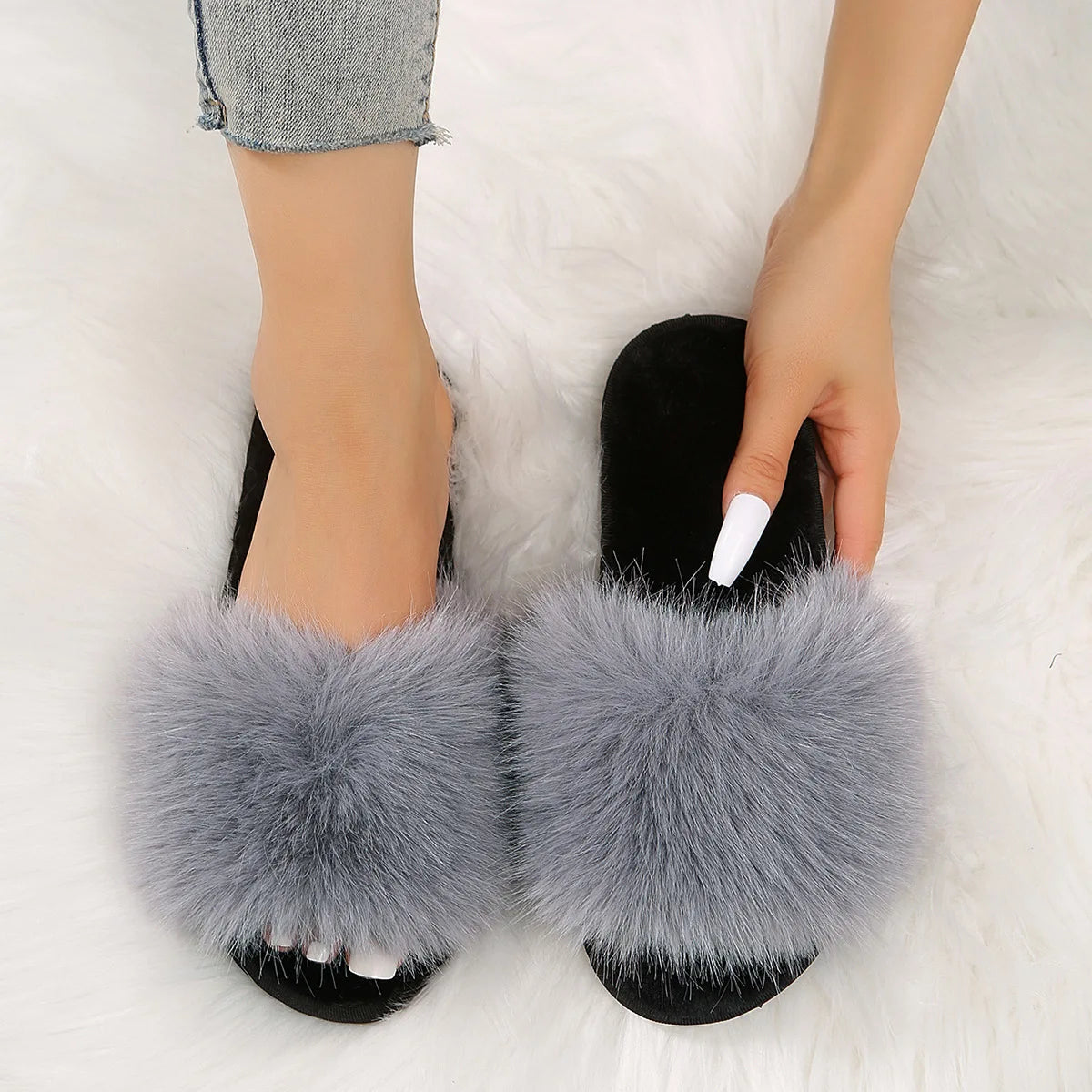Ladies Fuzzy Flat Slide Slippers Plush Fur