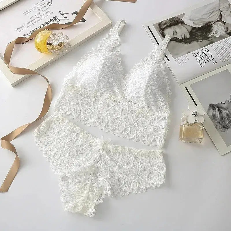 Sexy Lace Women Underwear Set Seamless Wire Free Bra Sets Hollow Out Bra and Panty Sets For Women Embroidery Intimates