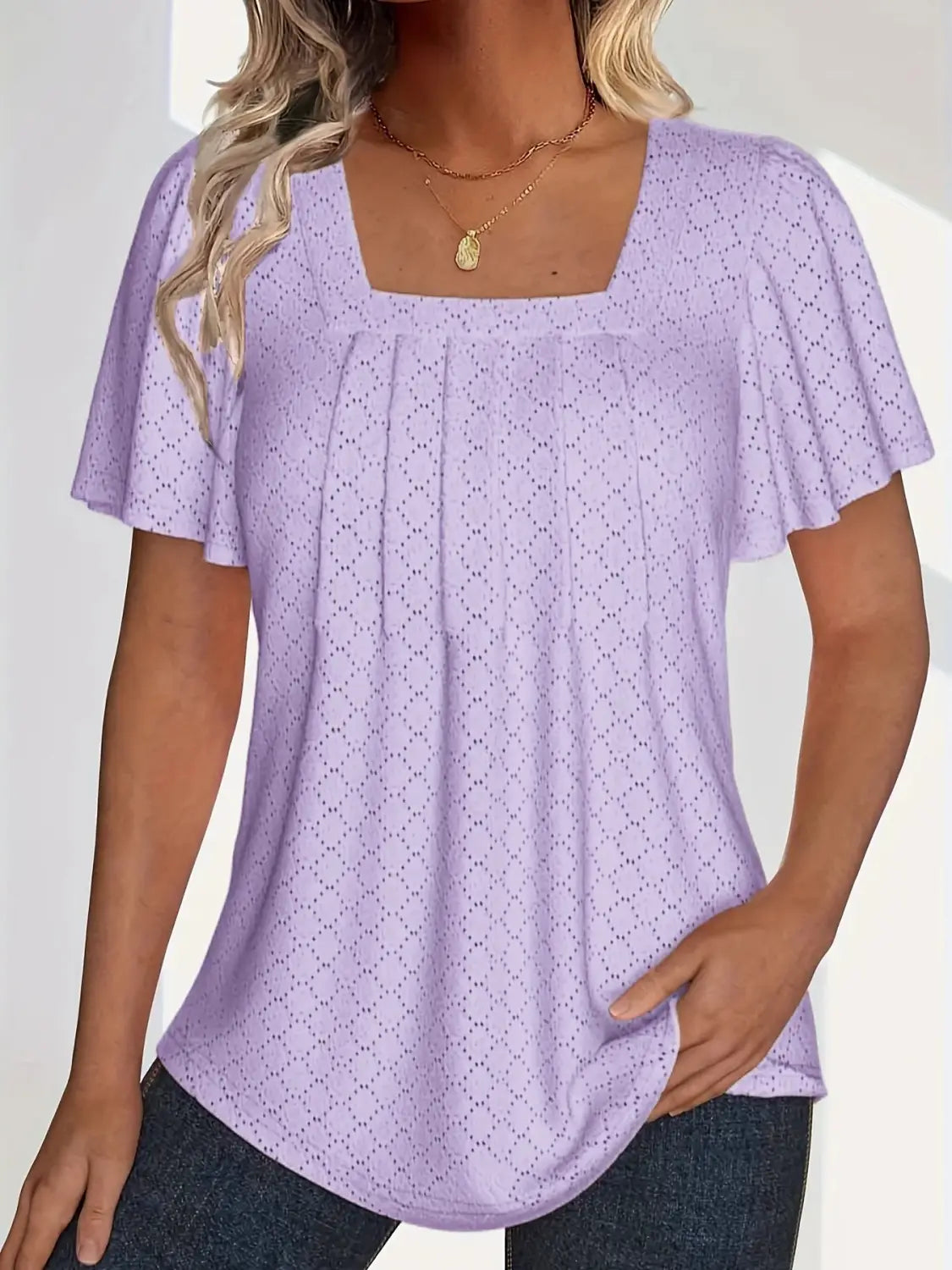 Fashionable spring top