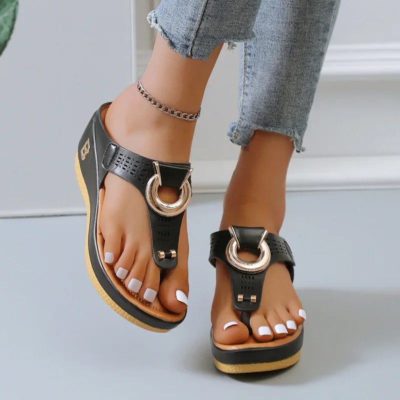 The Lady's Haven Boutique comfortable open toe beach sandals in black with gold ring detail and wedge sole