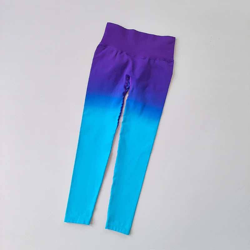 Gradient running leggings in purple and blue for stylish and comfortable workouts