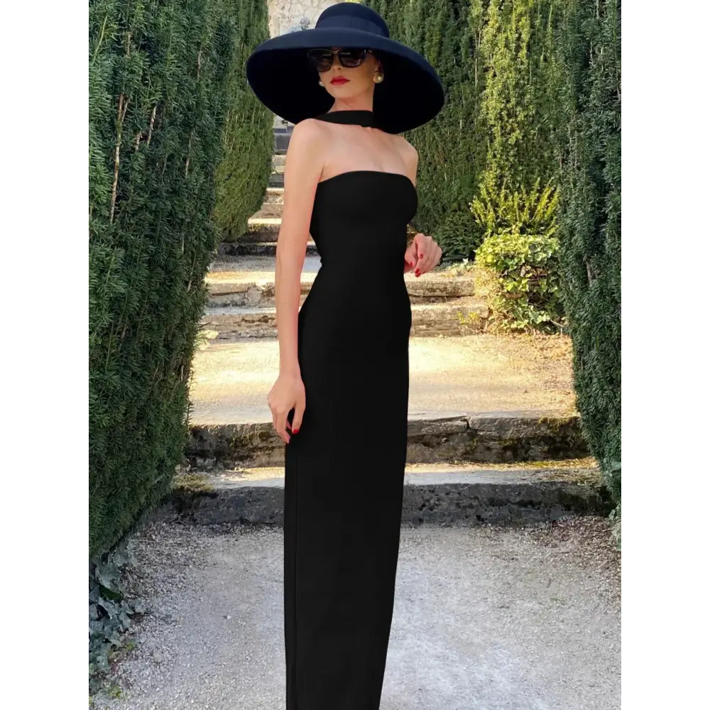 Mozision Halter Off-shoulder Sexy Maxi Dress Women Fashion Strapless Sleeveless Backless Bodycon Club Party Long