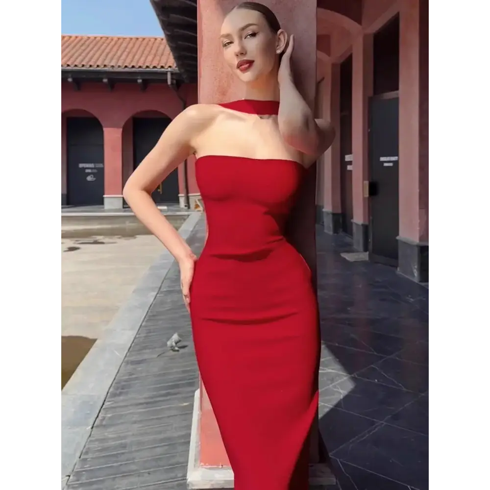 Mozision Halter Off-shoulder Sexy Maxi Dress Women Fashion Strapless Sleeveless Backless Bodycon Club Party Long