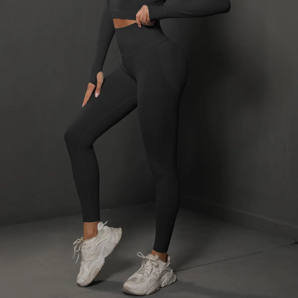 Black high waist seamless yoga leggings for ultimate comfort and flexibility during workouts