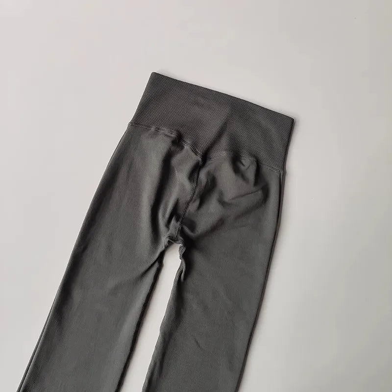 High waisted yoga pants bell-bottoms in soft fabric, perfect for workouts or casual wear