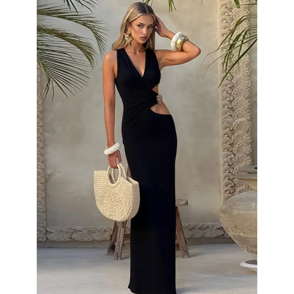 Mozision Hollow Out Backless Sexy Maxi Dress Women Gown Fashion Metal Flower V Neck Sleeveless Bodycon Club Party Long