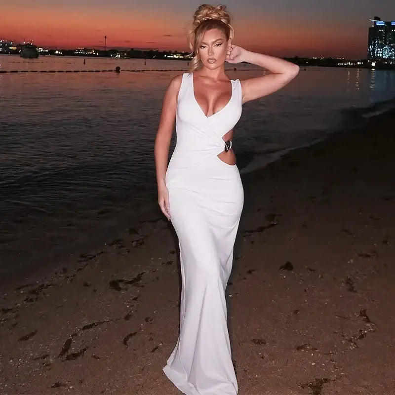 Mozision Hollow Out Backless Sexy Maxi Dress Women Gown Fashion Metal Flower V Neck Sleeveless Bodycon Club Party Long