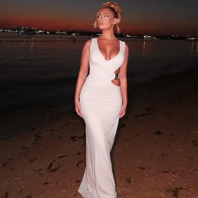 Mozision Hollow Out Backless Sexy Maxi Dress Women Gown Fashion Metal Flower V Neck Sleeveless Bodycon Club Party Long