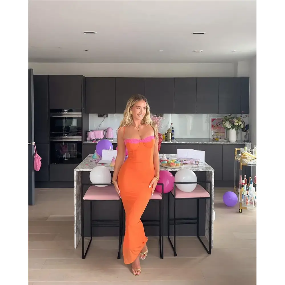 Mozision Lace Spaghetti Strap Bodycon Maxi Dress Women Gown Patchwork Fashion Sleeveless Backless Sexy Club Party Dress