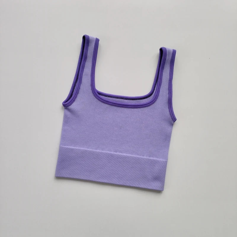 Ladies seamless yoga vest in light purple with a comfortable and stylish design for active wear