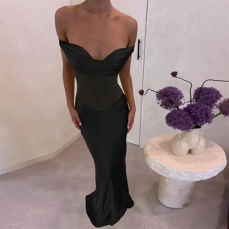 Mozision Off-shoulder Backless Sexy Maxi Dress For Women Fashion Patchwork Strapless Sleeveless Bodycon Club Party Long