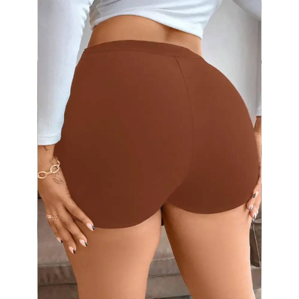 Plus Size 2024 Spring And Summer New Flared Skirt Ladies Fashion Versatile Black Casual Mini Skirt Pleated Fluffy Short