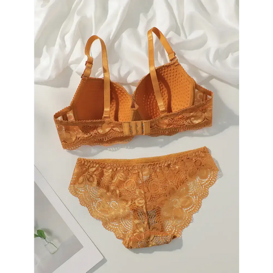 Sexy Lace Bra and Panty Set for All Seasons - The Lady's Haven Boutique