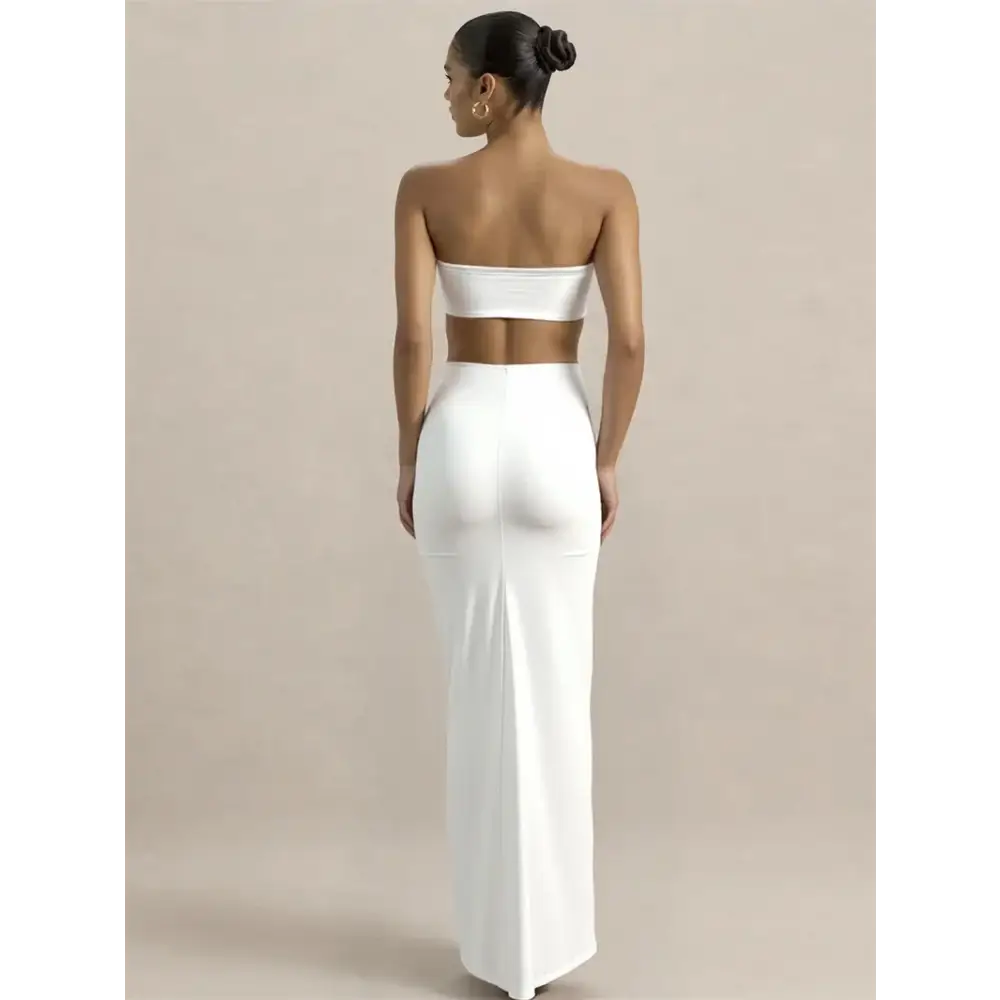Mozision Off-shoulder Strapless Sexy Maxi Dress Women Elegant White Sleeveless Backless Draped Bodycon Club Party Long