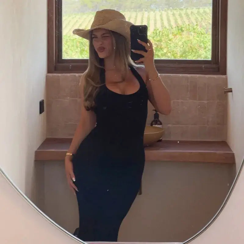 Mozision Halter Backless Sexy Maxi Dress Women Gown Summer New Solid U Neck Sleeveless High Waist Long Dress Elegant